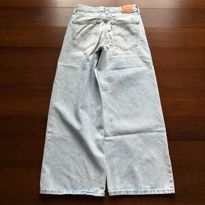 Levi’s 94’ Baggy Wide Leg Jeans